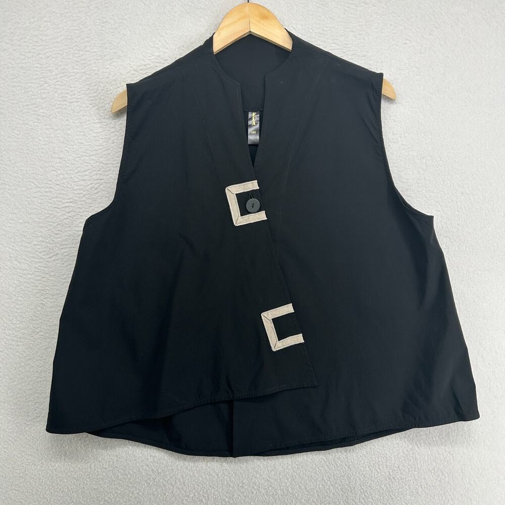 ELA Top M Asymmetric One Button V-Neck Vest Lagenlook Cotton Blend Black USA VTG